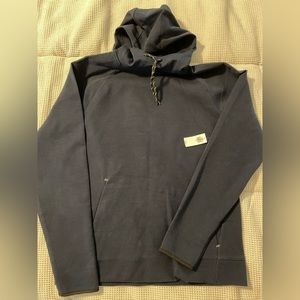 BNWT. Mens Old Navy hoodie